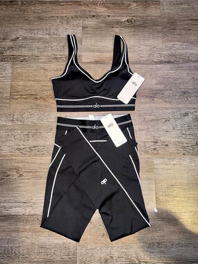 alo Women's Black Athletic Shorts Set NWT